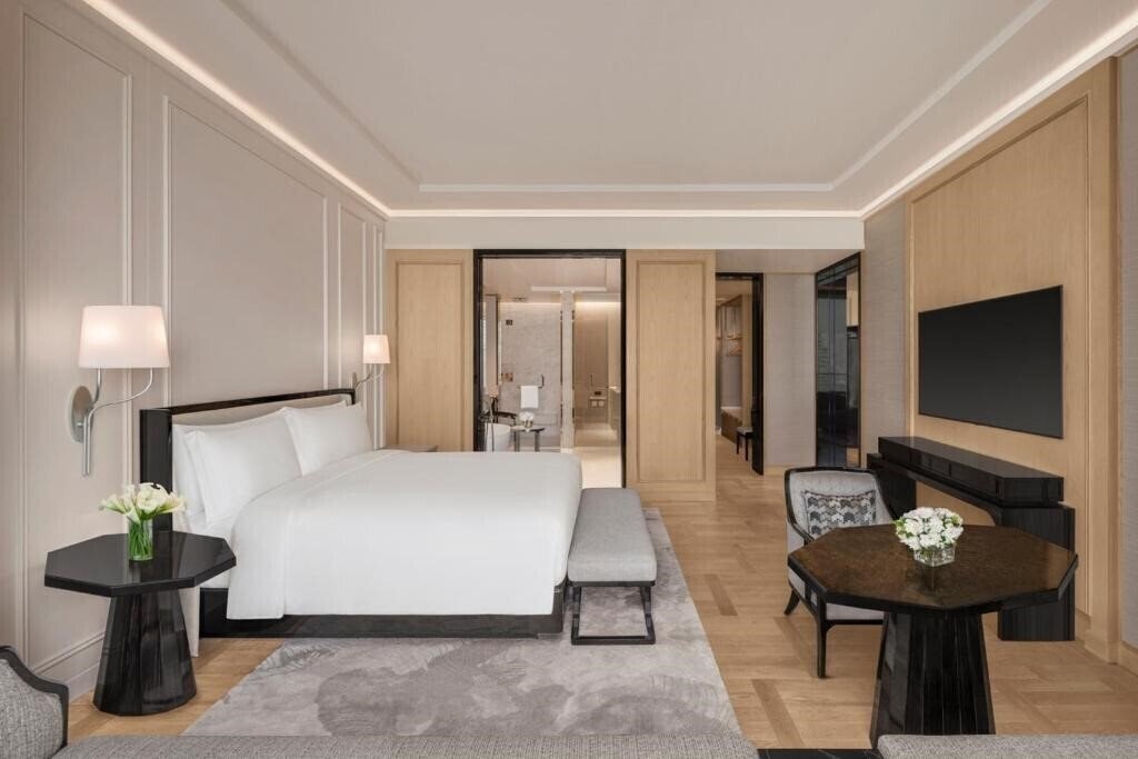 The Ritz-Carlton Bangkok 5* суреті