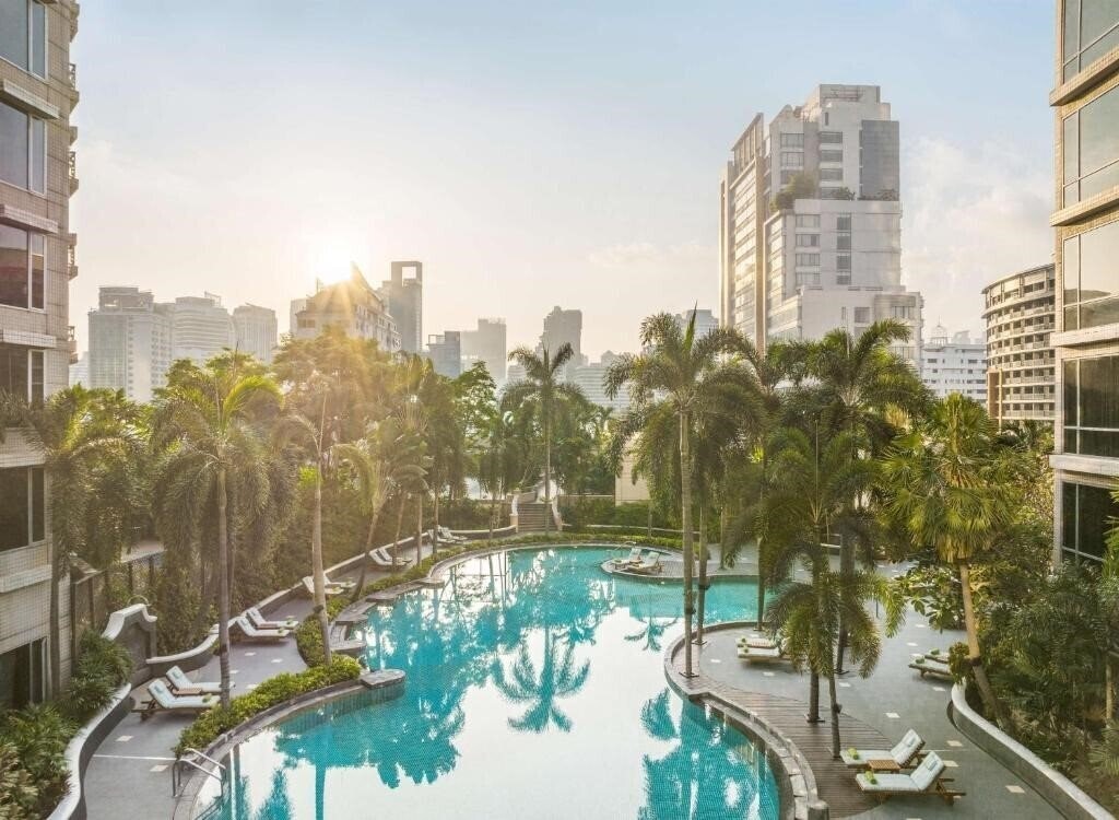 Отель Conrad Bangkok 5*