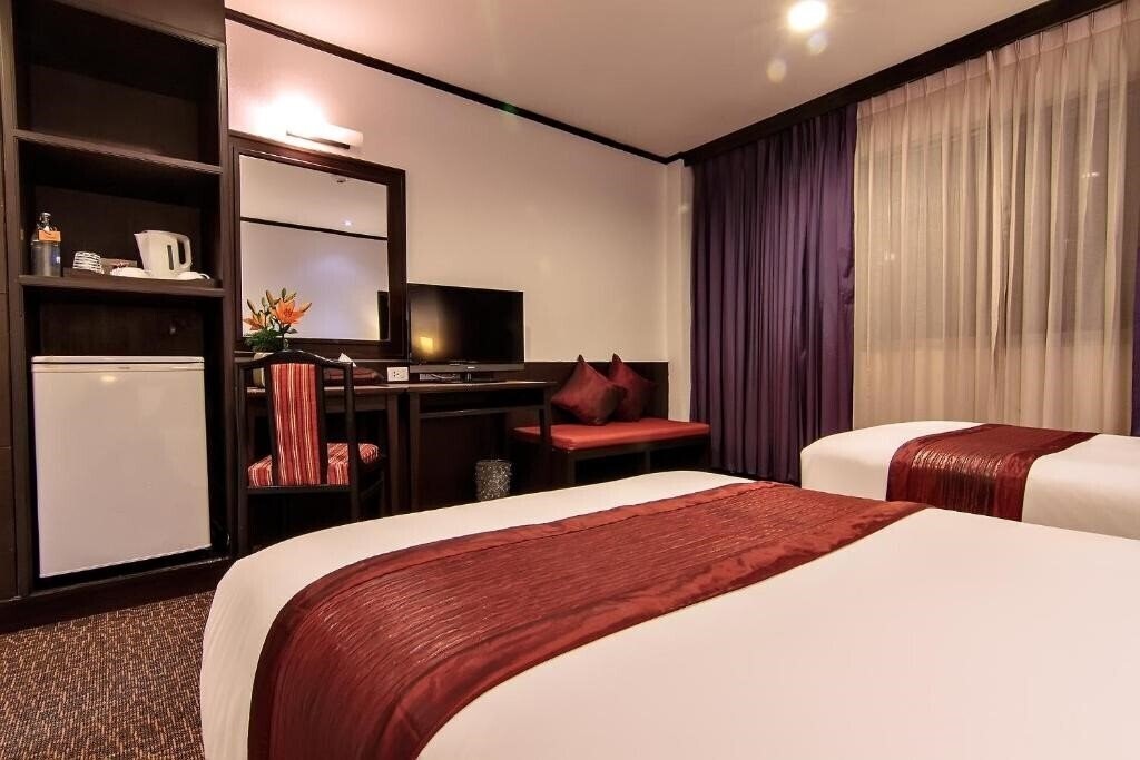 Bossotel Bangkok 3* суреті