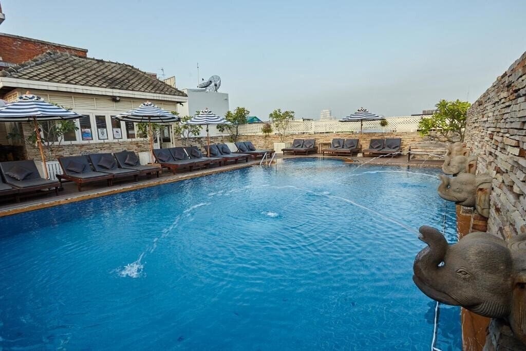 Фотография Buddy Lodge 4*