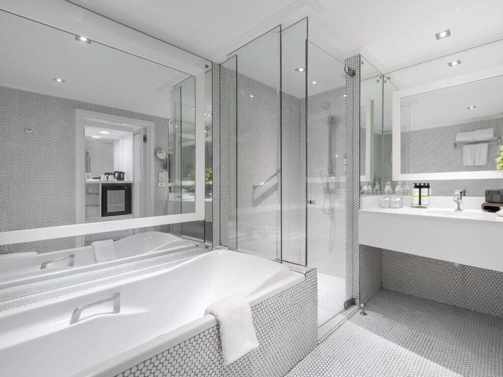 Pullman Bangkok Hotel G (ex. Sofitel Bangkok Silom) 5* фотосуреті