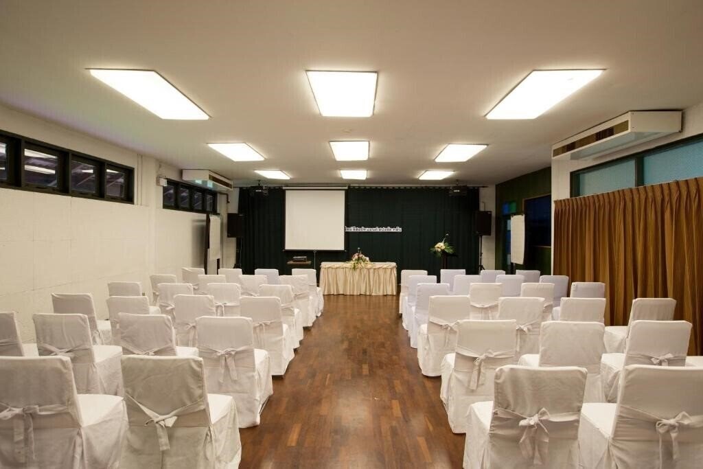 Картинка Imperial Chiang Mai Sports Club, Chiang Mai 3*