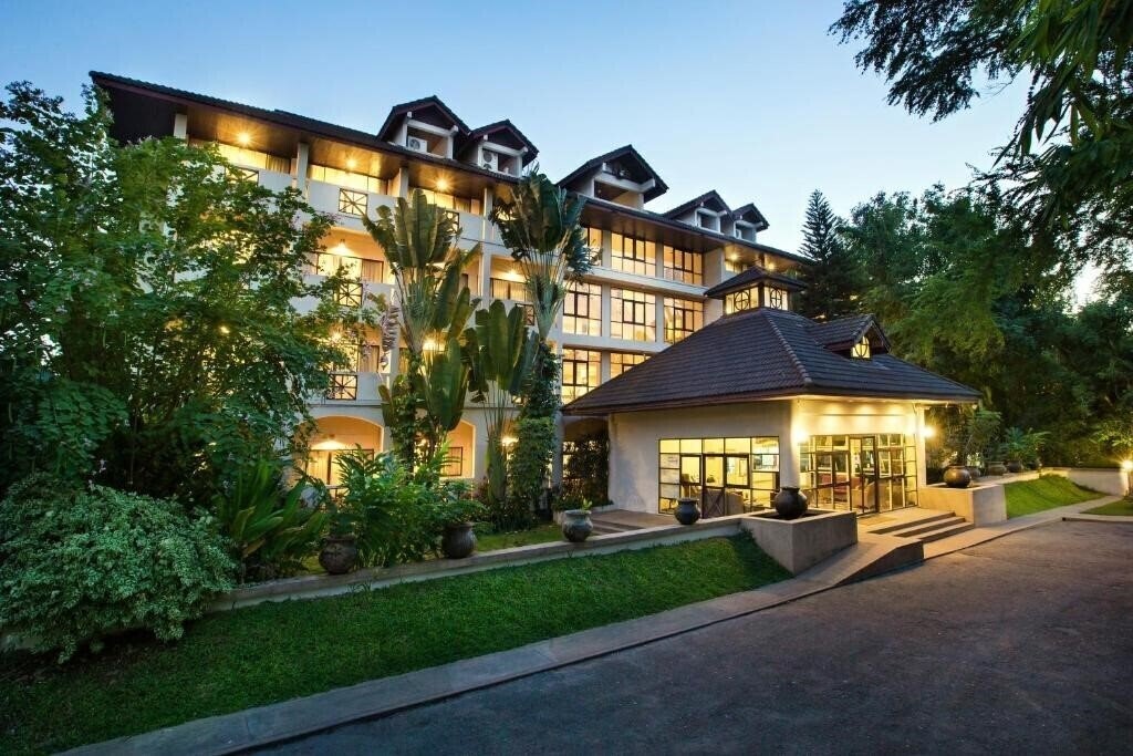Изображение Eurasia Chiang Mai Hotel 2*