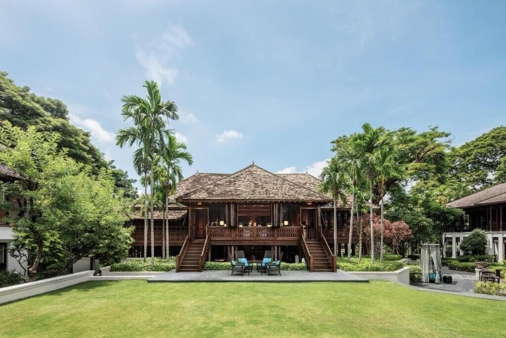 Отель 137 Pillars House 5*