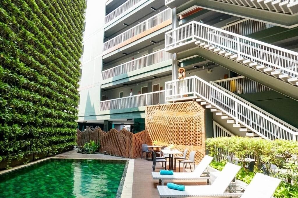 Фото Cross Vibe Chiang Mai Decem 4*