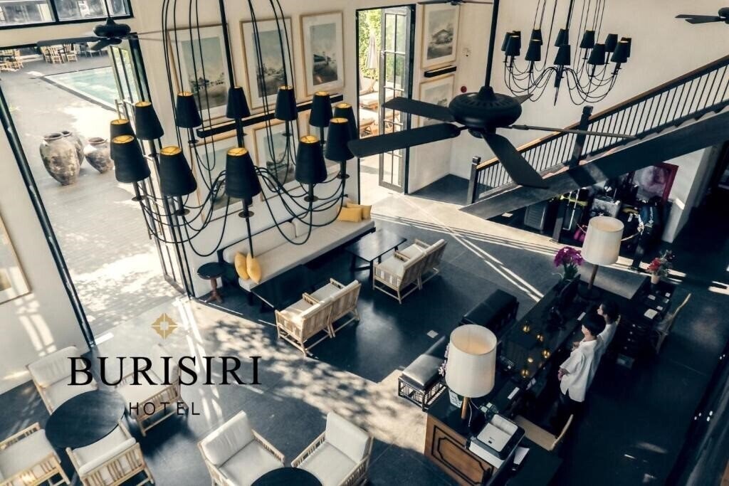 Buri Siri Hotel 4* қонақ үйі