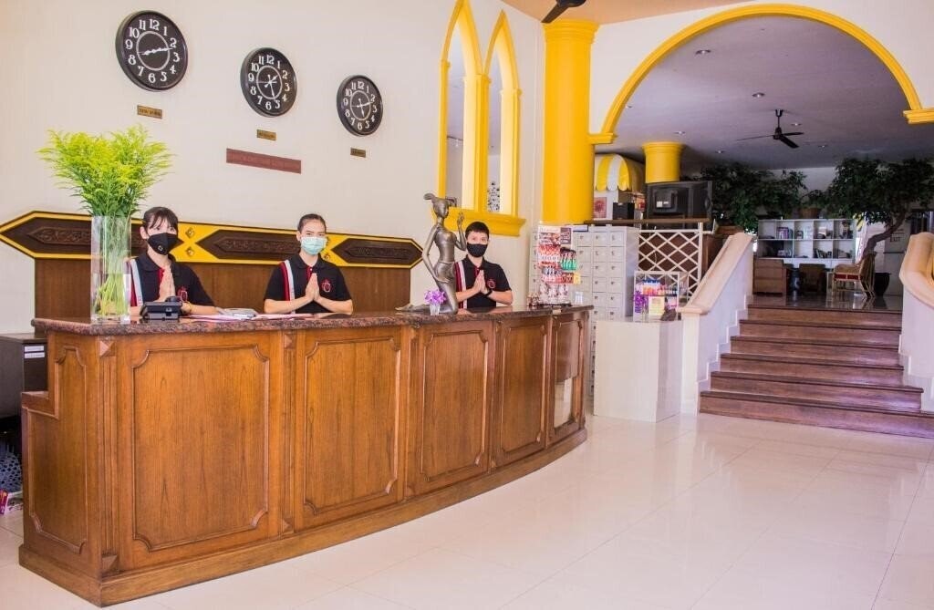 People Place Hotel 2 3* суреті