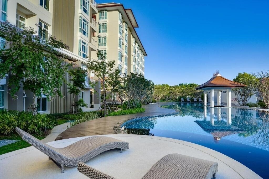 Отель Harmony Resort Hotel 4*
