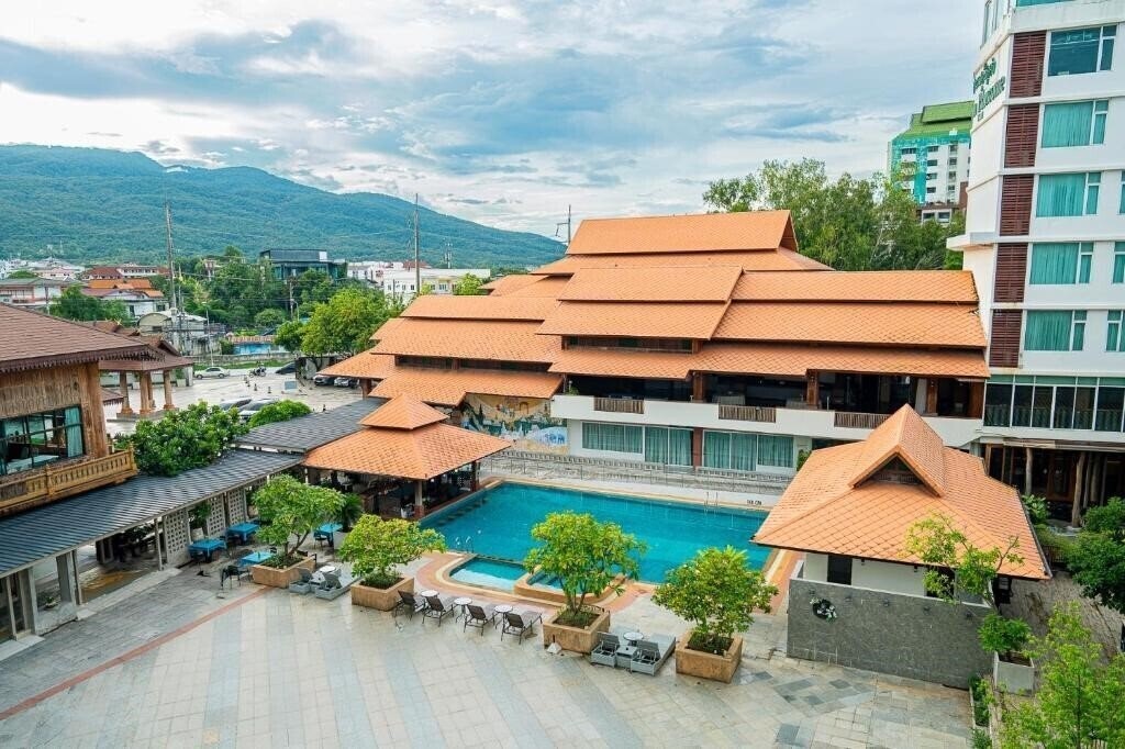 Отель Khum Phucome 3*
