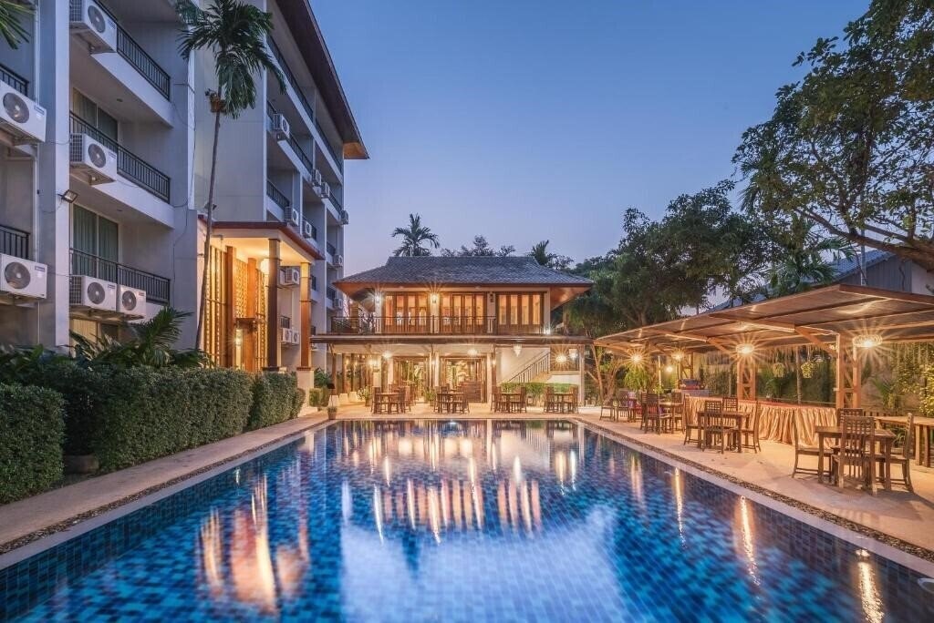 Отель Kham Mon Lanna Resort 3*