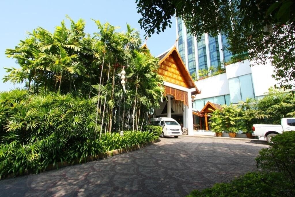 Empress Chiang Mai 4* суреті