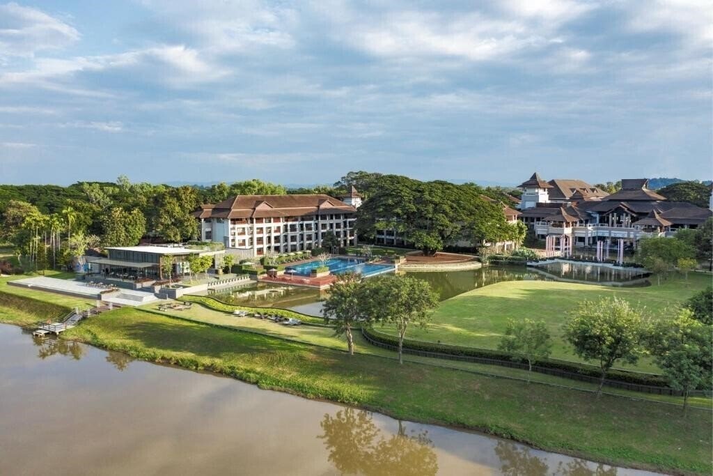 Отель Le Meridien Chiang Rai 5*