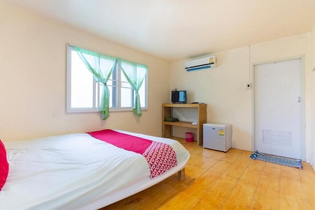 Oyo 75359 Thaiburi Thara Resort 2* суреті