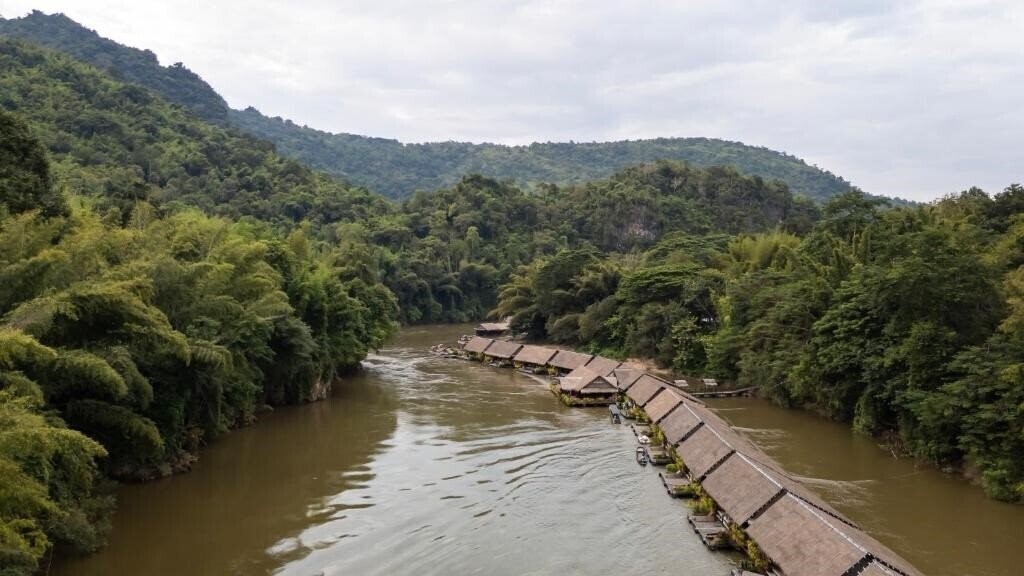 Фотография River Kwai Jungle Rafts 2*