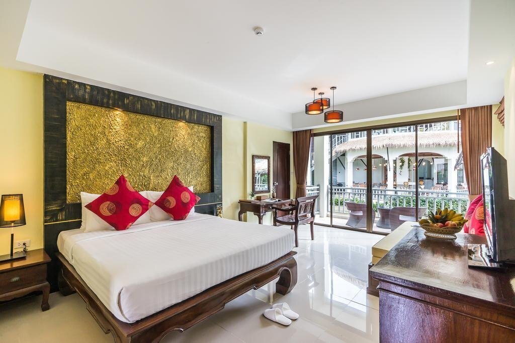 Фото Hive Khaolak Beach Resort (ex. Khao Lak Diamond Beach Resort) 4*