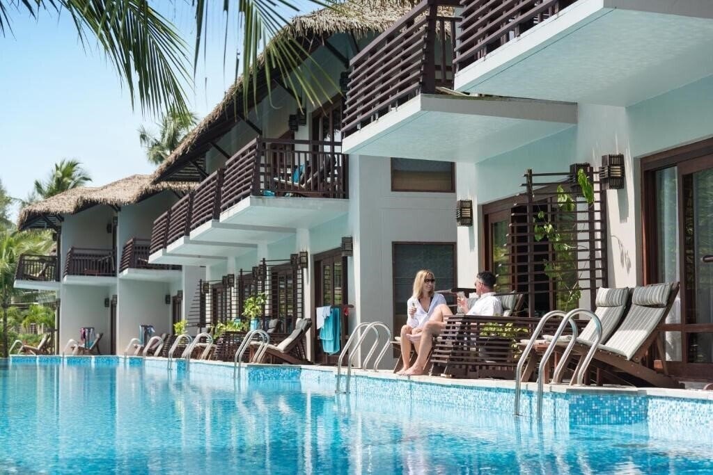 Haven Khao Lak 5* суреті
