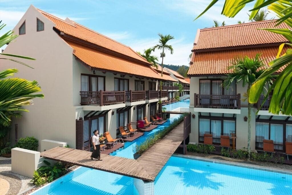 Khaolak Oriental Resort 4* қонақ үйі
