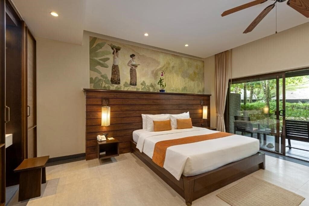 Фото Khao Lak Wanaburee Resort 4*