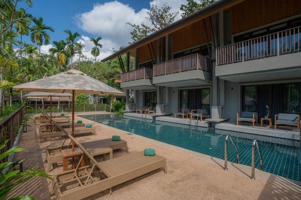 Изображение Khao Lak Wanaburee Resort 4*