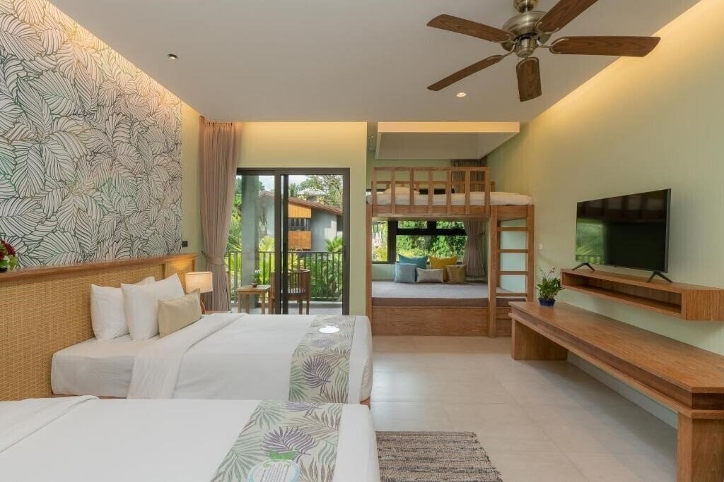 Картинка Khao Lak Wanaburee Resort 4*