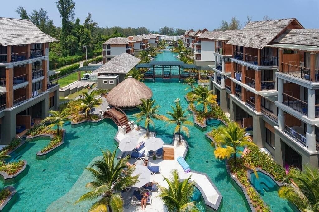 Mai Holiday By Mai Khao Lak 5* қонақ үйі