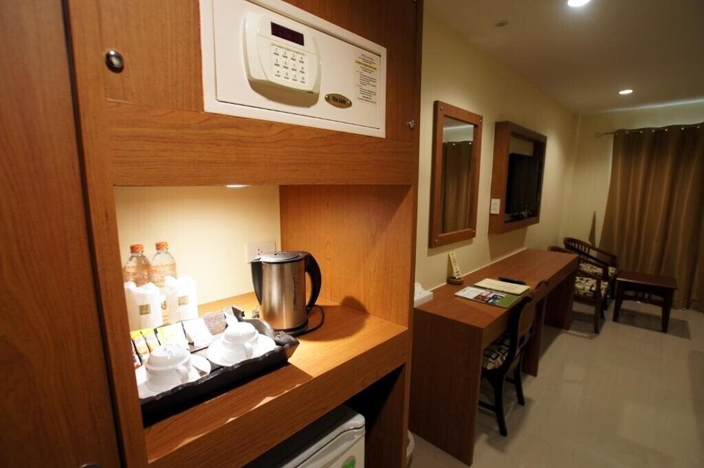 Картинка Khao Lak Sunset Resort 3*