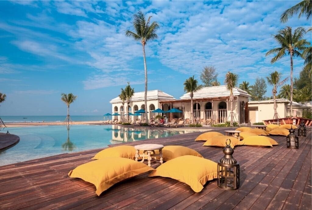 Devasom Khao Lak Beach Resort & Villas 5* фотосуреті