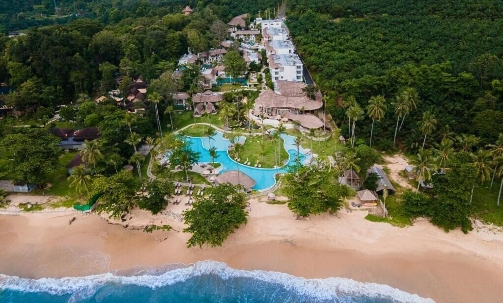 Eden Beach Resort & SPA 5* қонақ үйі