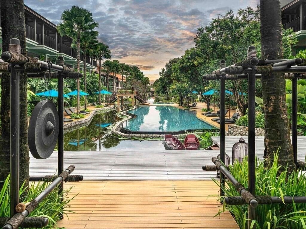 Картинка Grand Mercure Khao Lak 5*