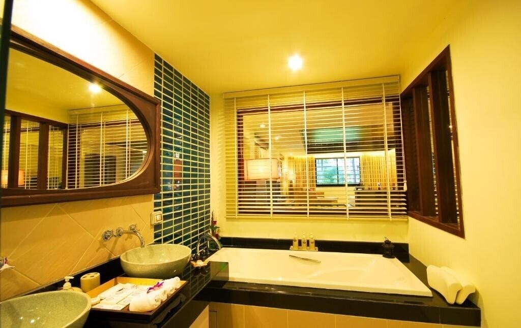 Изображение Khao Lak Orchid Beach Resort 3*