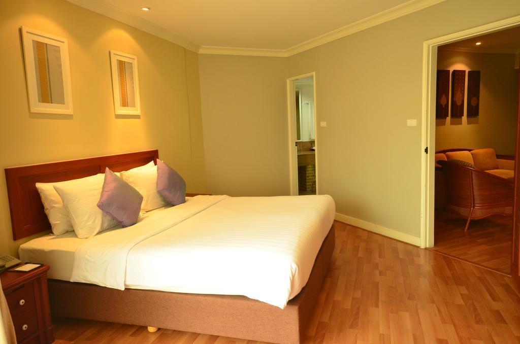 Imperial Hua Hin Beach Resort 3* фотосуреті