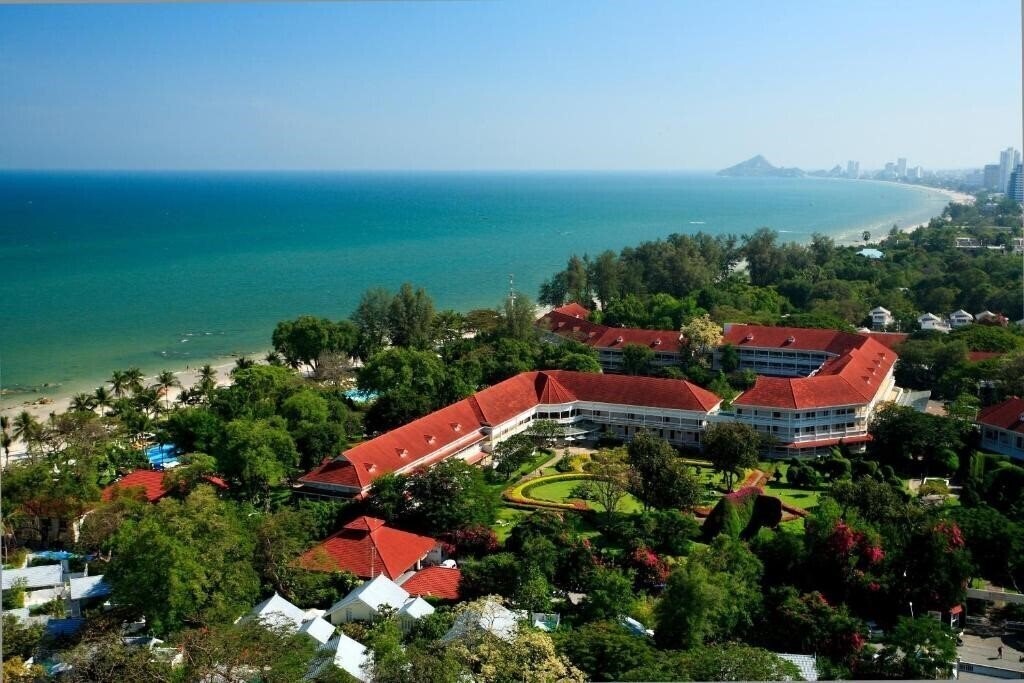 Centara Grand Beach Hua Hin Prince Palace 4* қонақ үйі