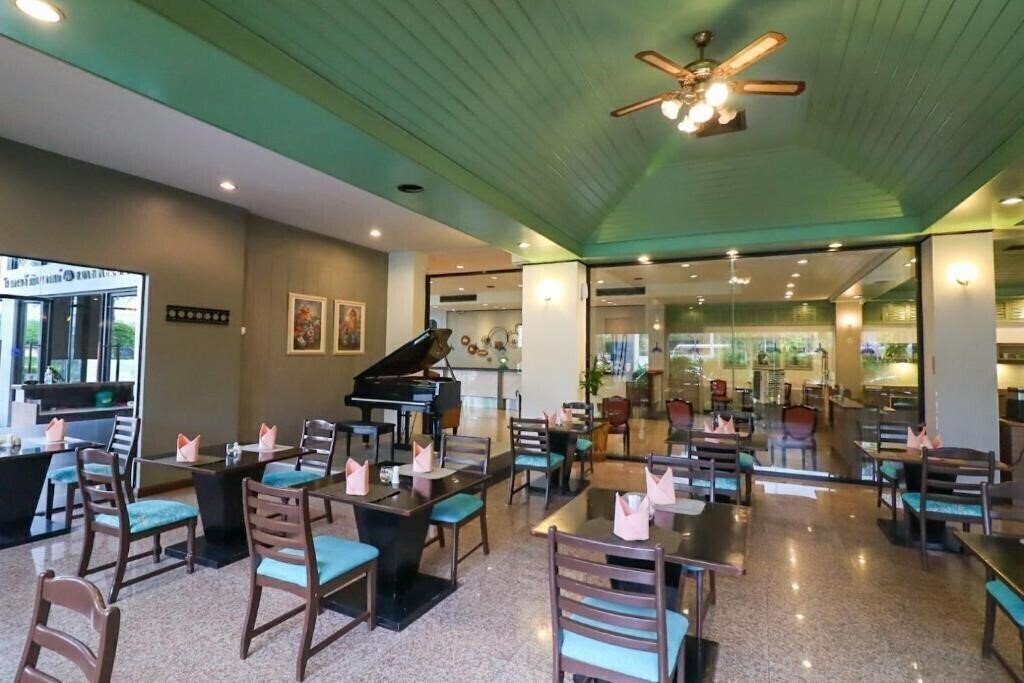 Изображение Hua Hin Grand Hotel & Plaza 3*