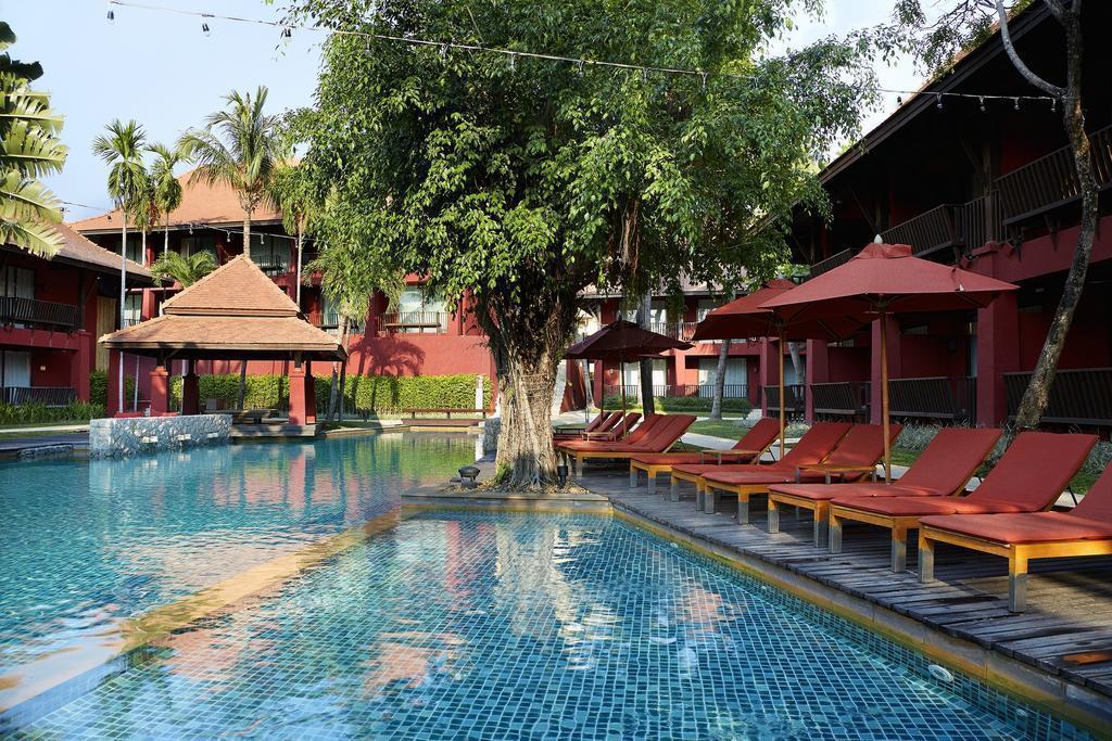 Отель Escape Hua Hin 4*
