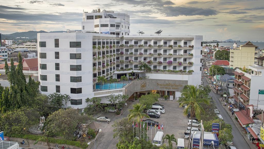 City Beach Resort 3* қонақ үйі