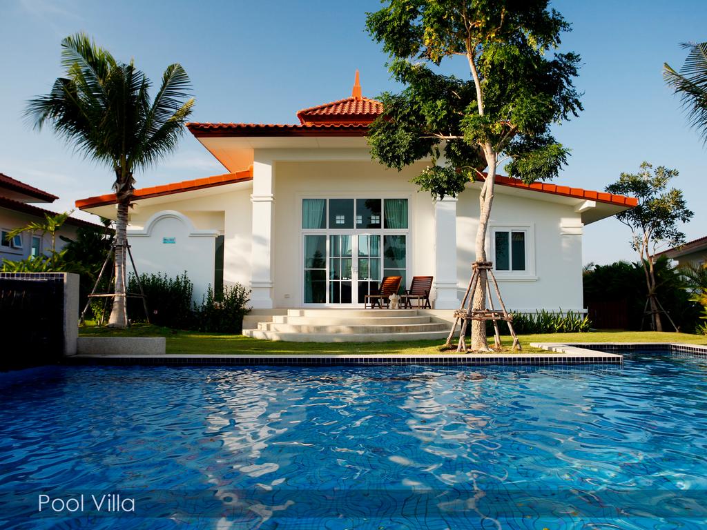 Отель Banyan Resort & Golf 4*