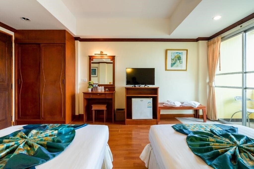 Фотография Chomsin Hua Hin 3*
