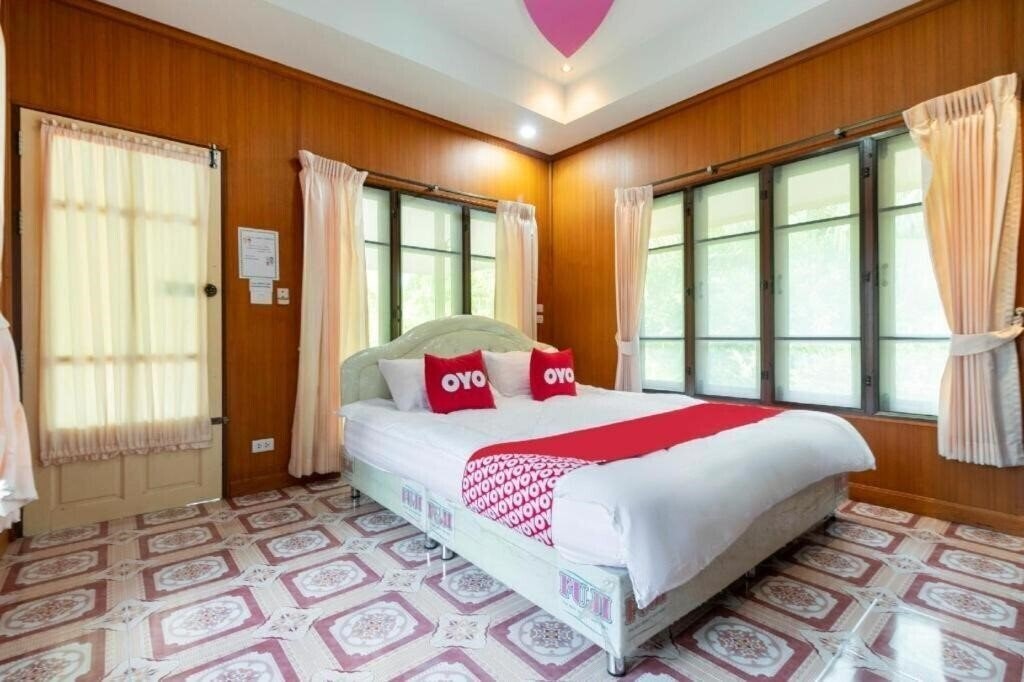 Oyo 1062 Baanrai Kongjaroen 3* қонақ үйі