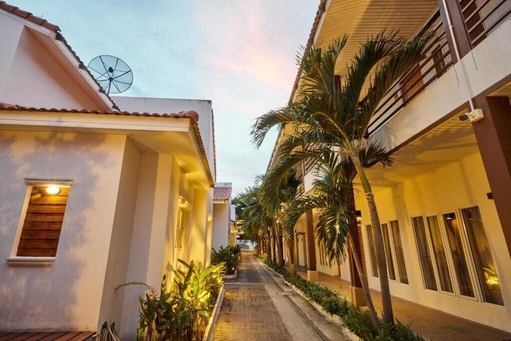 Talay Hotel & Villa 3* суреті