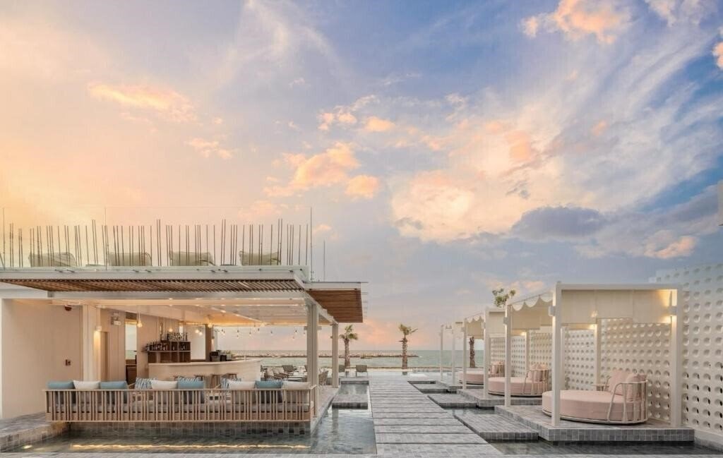 Отель U Hua Hin 4*