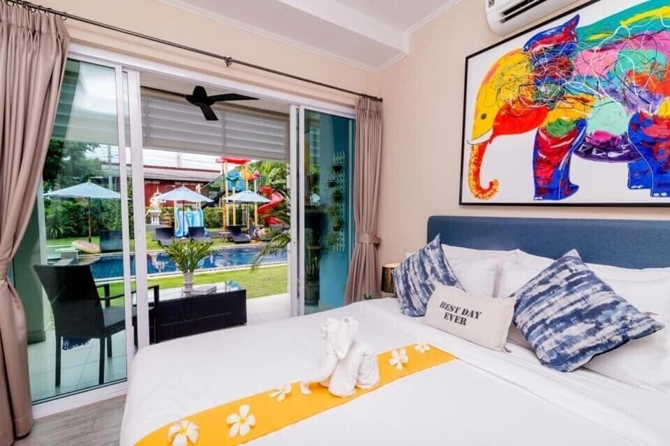 Фото Surf & Sand Resort 3*