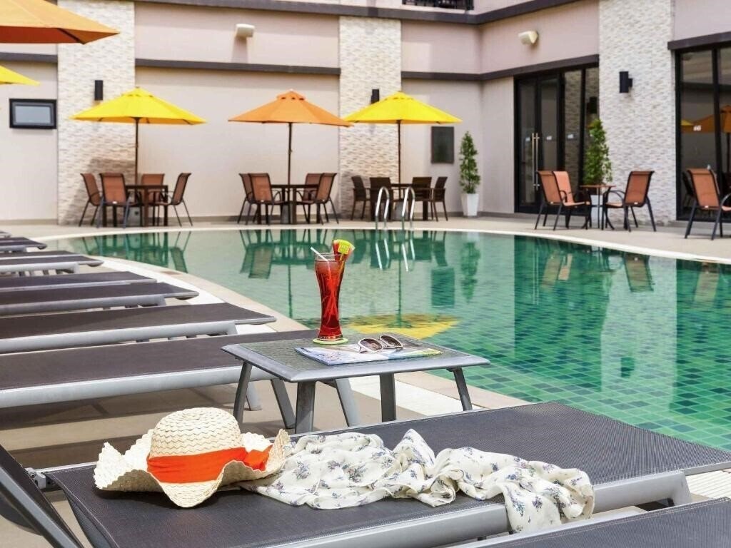 Ibis Hua Hin 3* суреті