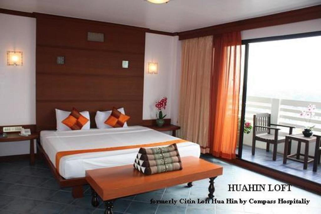 Отель Citin Loft Hua Hin 3*