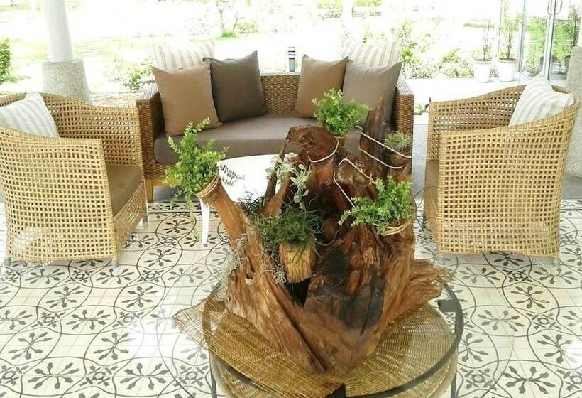 NishaVille Resort & Spa 5* фотосуреті