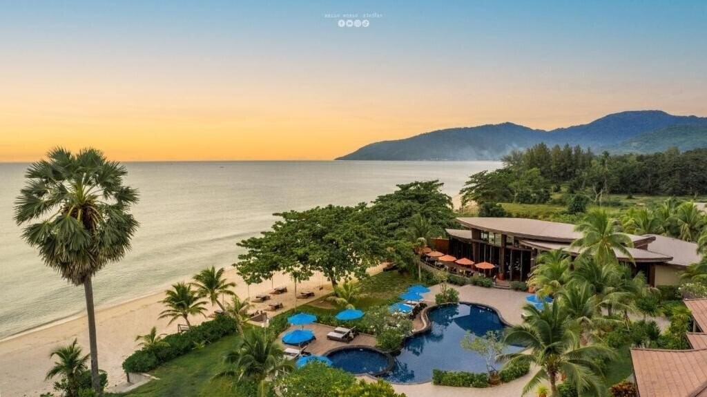 Отель Khanom Beach Resort & SPA 4*
