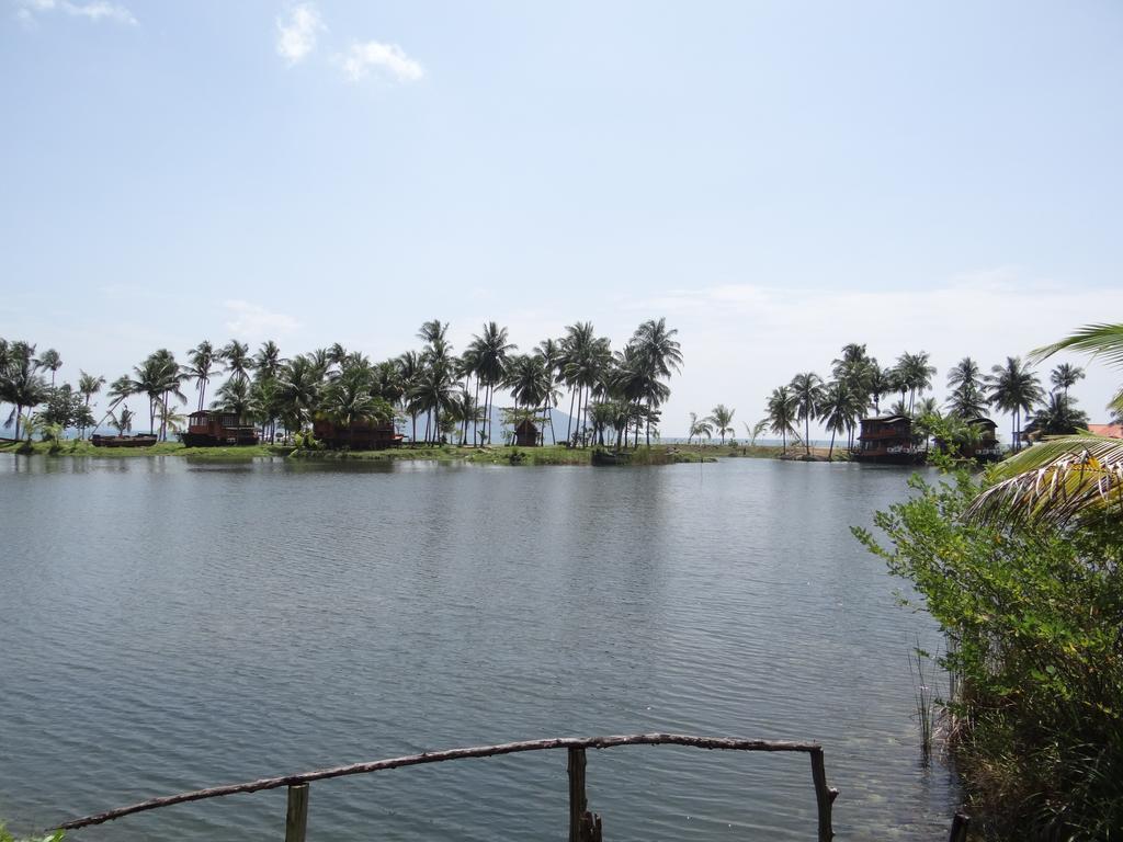 Фотография Koh Chang Boat Chalet (ex. Aunchaleena Beach Front) 3*