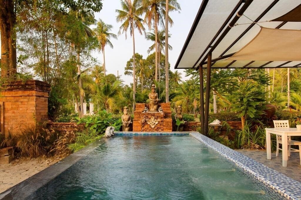Фотография The White Knot Resort 3*