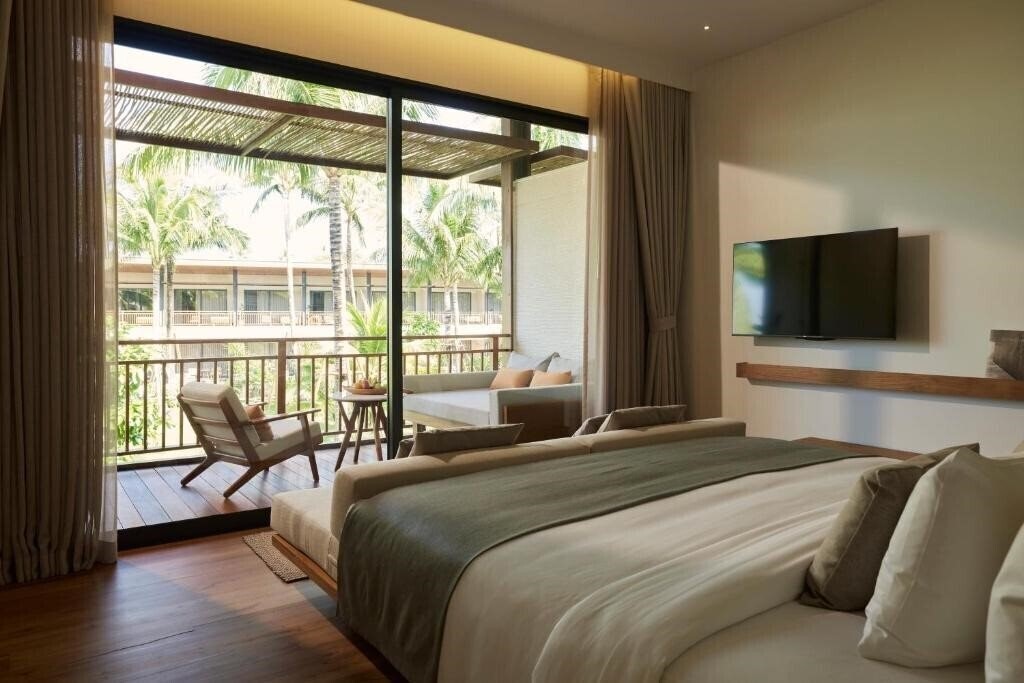 The Retreat 5* суреті