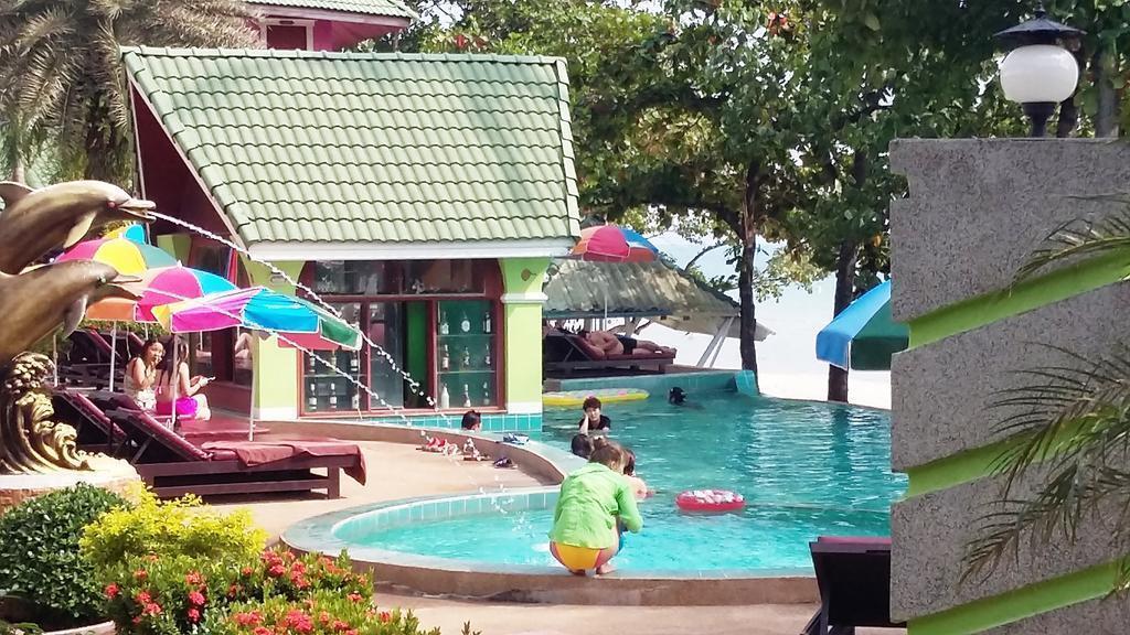 Cookies Resort White Sand Beach 3* суреті