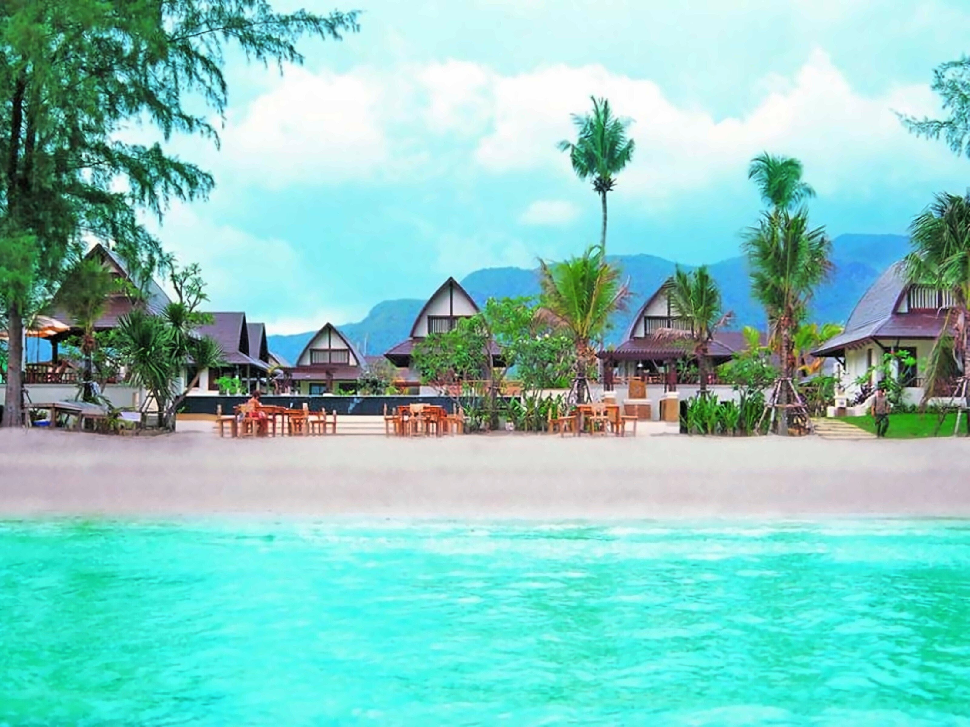 Отель Barali Beach Resort 4*